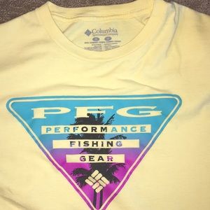 Light Yellow Columbia T-Shirt, Size Medium